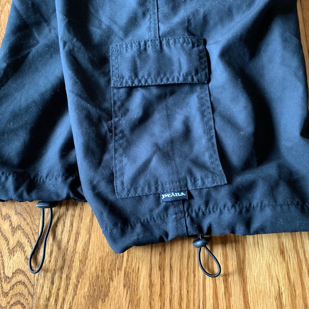 "Prana" black biking capris, EUC, Large - Picture 16 of 16